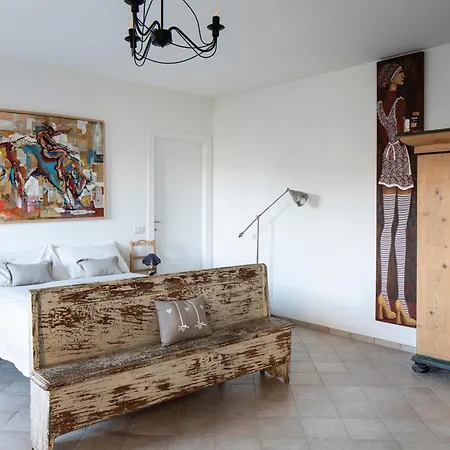 Casale Ermelinda - Piscina Privata E Jacuzzi Castelraimondo